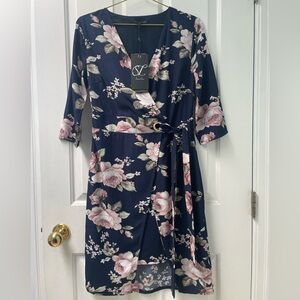 🌸6 Smashed Lemon Navy Blue & Floral 3/4 Sleeve Dress NWT🌸 3$25 🌸